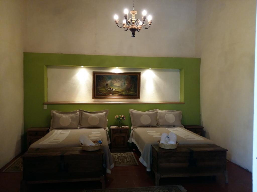 Casa Limonchelo Hotel B&B Morelia Exterior foto